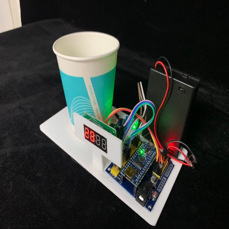روبوت تذكير لمياه الشرب مصنوع  - مراجعة Science Robotics وسعره
